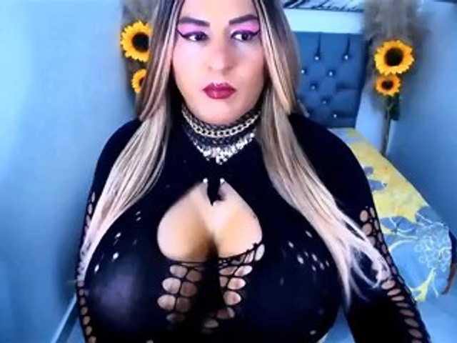 kamilabigcock