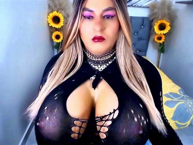 kamilabigcock