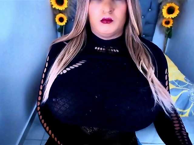 kamilabigcock