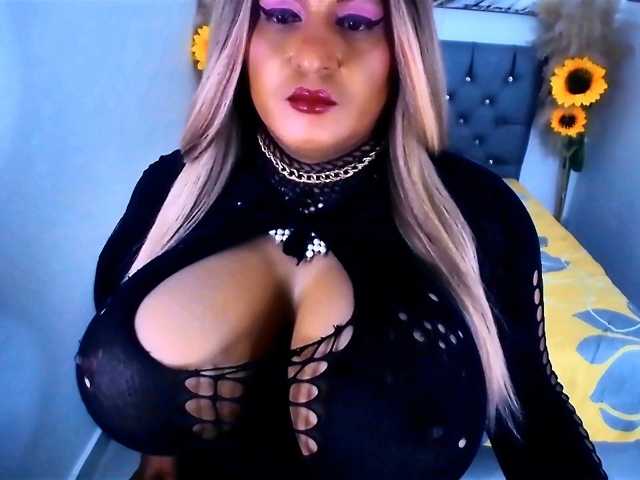 kamilabigcock