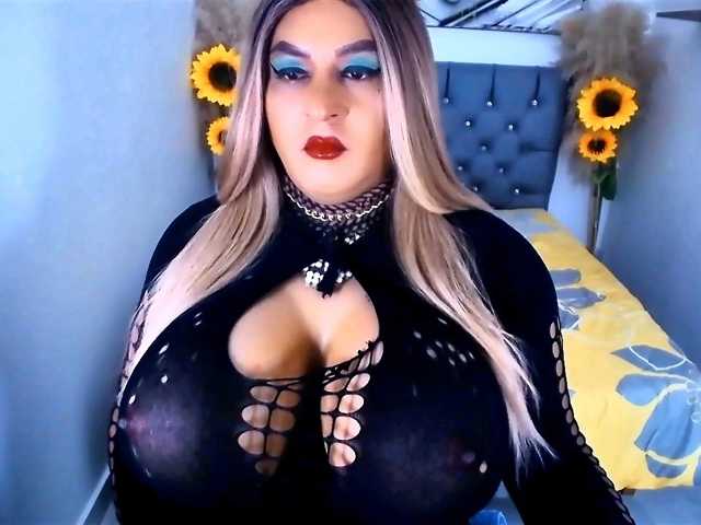 kamilabigcock