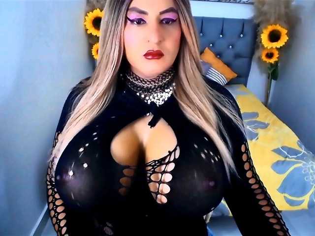kamilabigcock