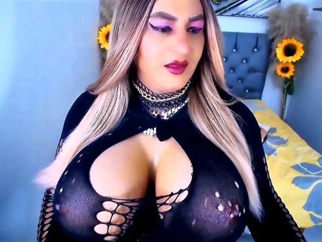 kamilabigcock