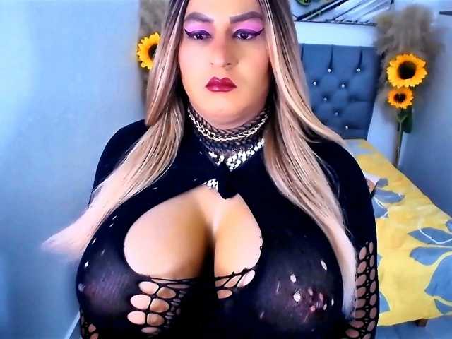 kamilabigcock