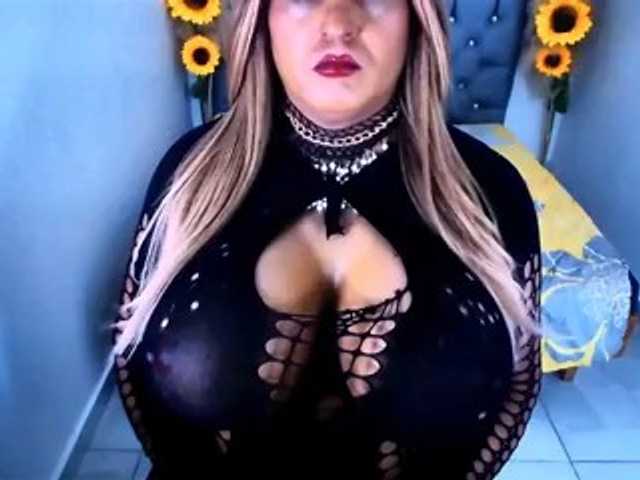 kamilabigcock