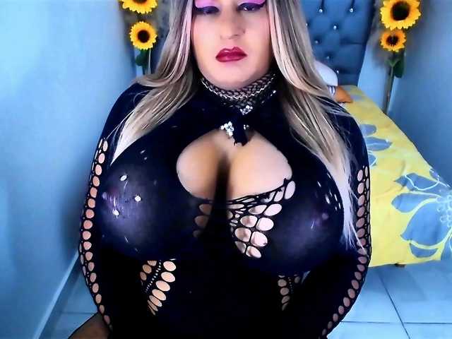 kamilabigcock