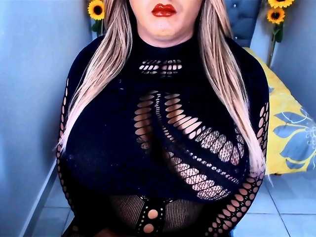 kamilabigcock