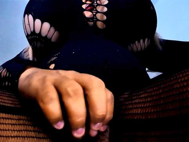 kamilabigcock