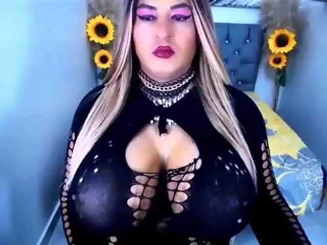 kamilabigcock