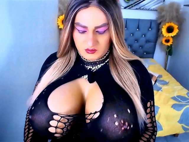 kamilabigcock