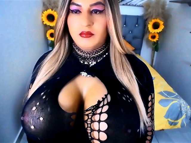 kamilabigcock