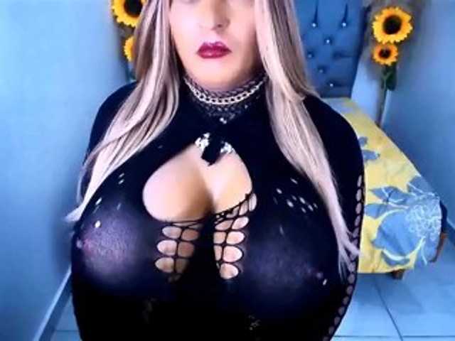 kamilabigcock