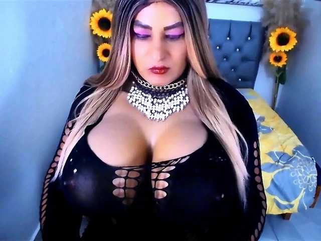 kamilabigcock