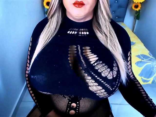 kamilabigcock