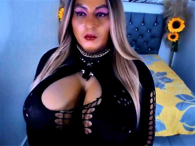 kamilabigcock