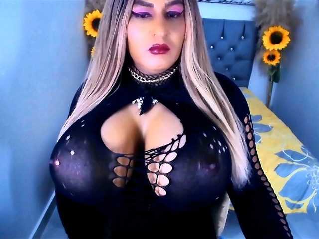 kamilabigcock