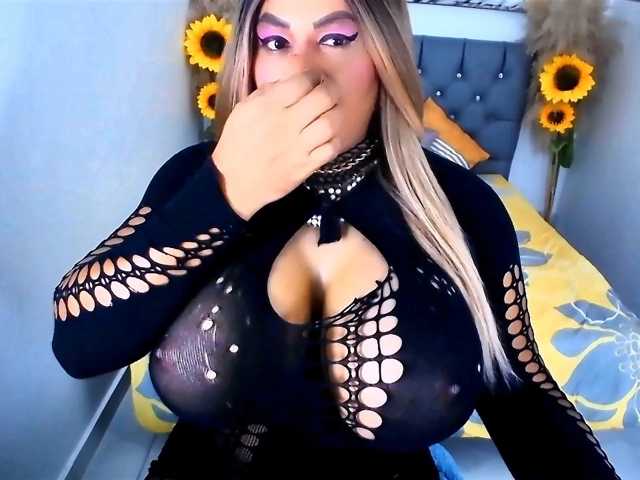 kamilabigcock
