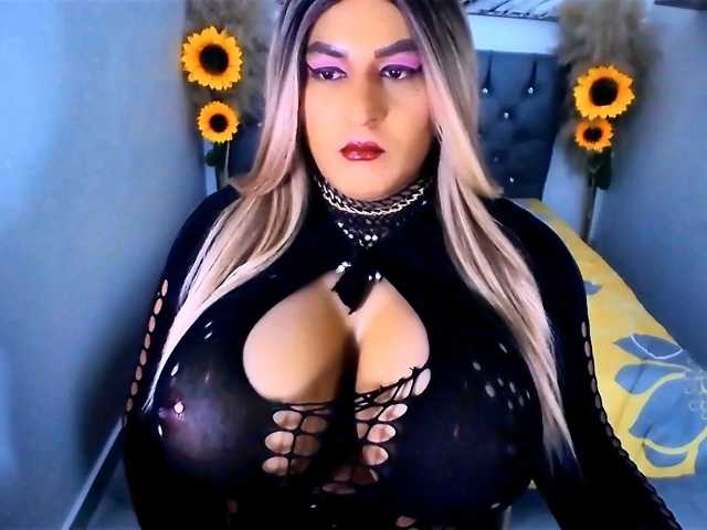 kamilabigcock