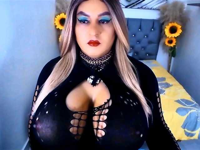 kamilabigcock