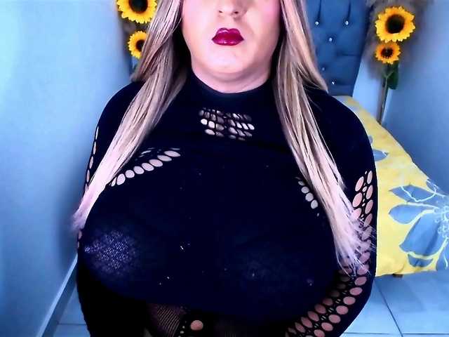 kamilabigcock
