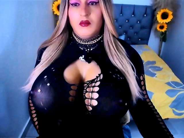 kamilabigcock