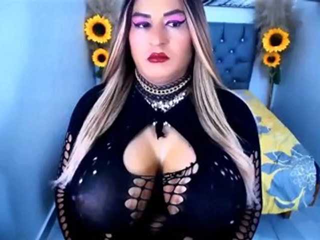 kamilabigcock
