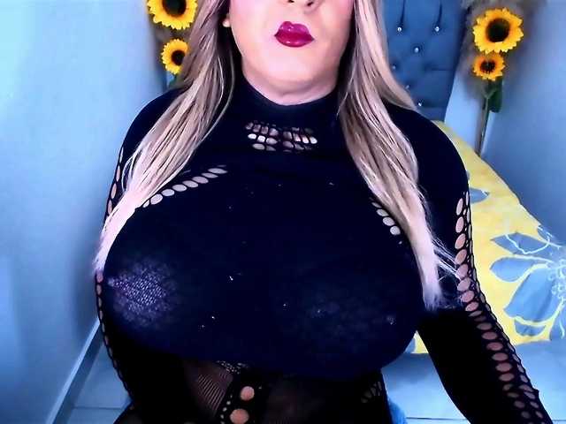 kamilabigcock