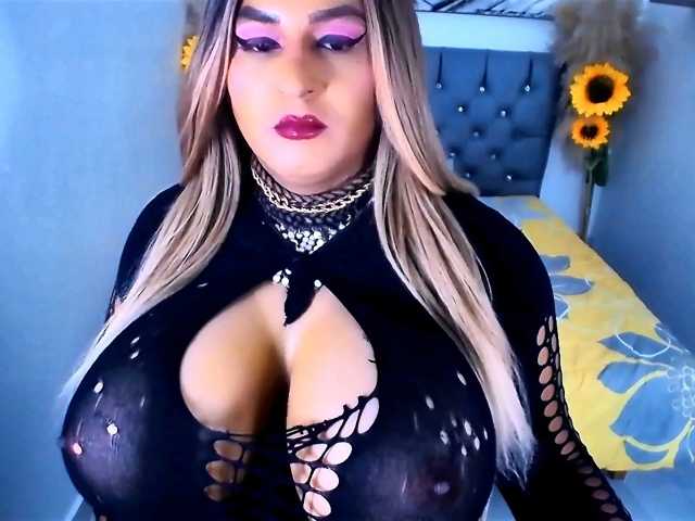 kamilabigcock