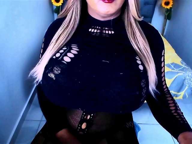 kamilabigcock