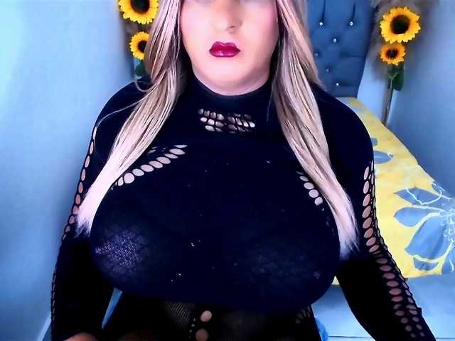 kamilabigcock