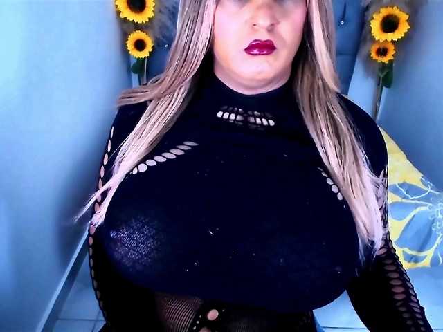 kamilabigcock