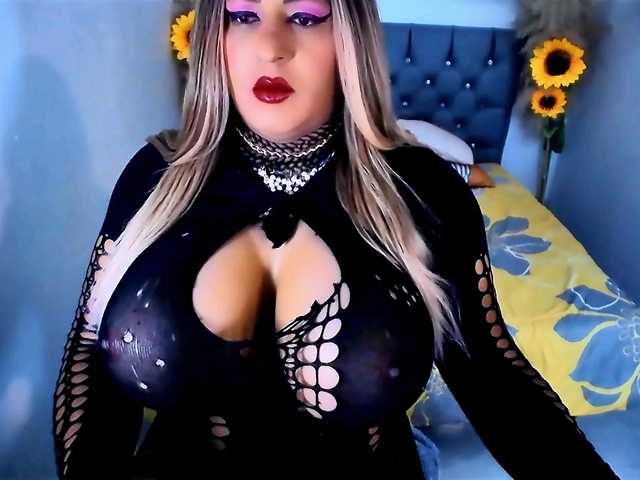 kamilabigcock