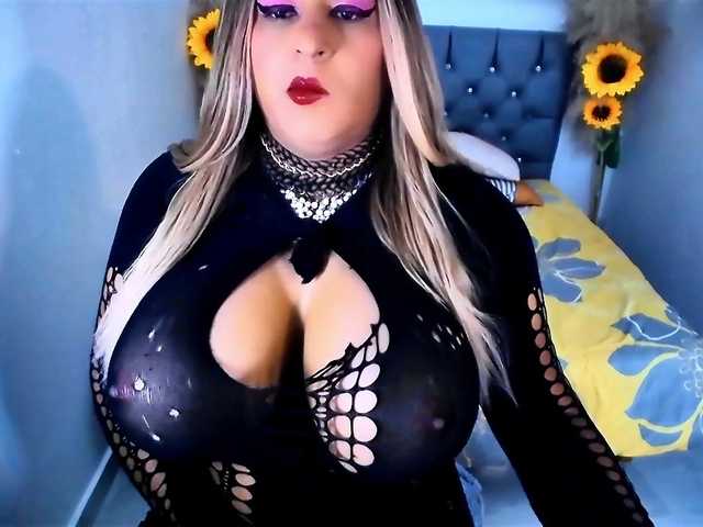 kamilabigcock