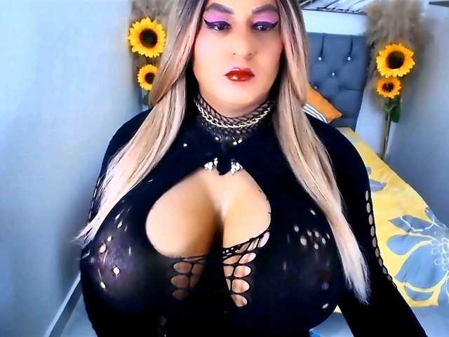 kamilabigcock