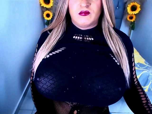 kamilabigcock