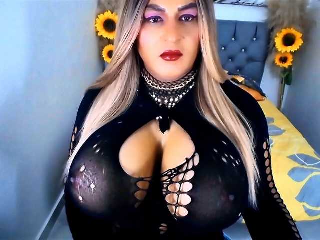 kamilabigcock