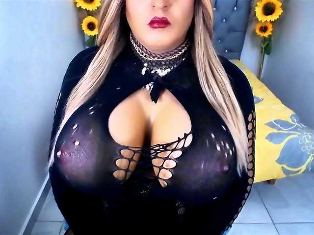 kamilabigcock