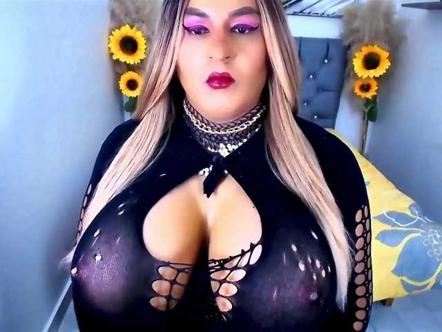kamilabigcock
