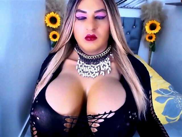 kamilabigcock