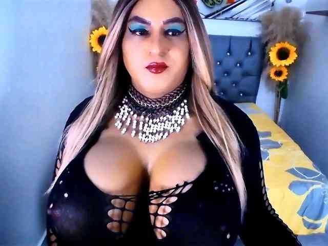 kamilabigcock