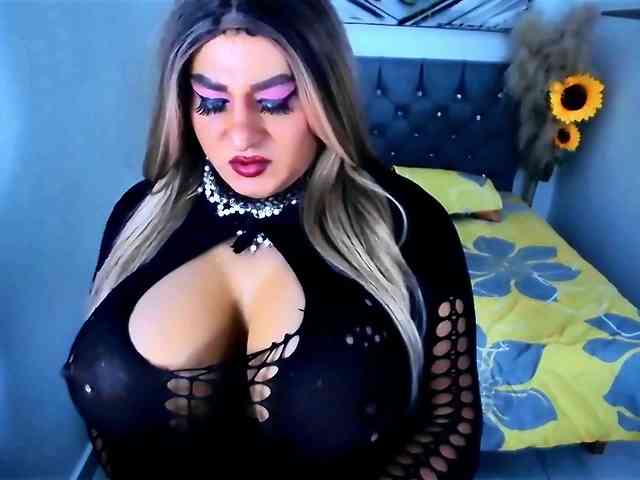 kamilabigcock Live Webcam on BongaCams