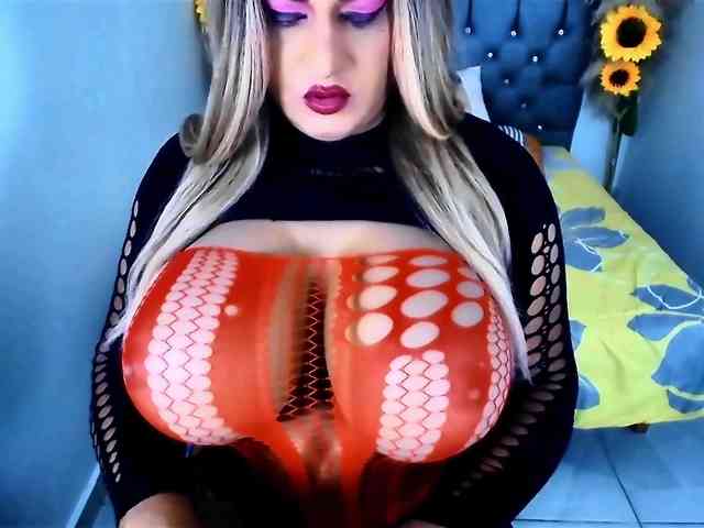 kamilabigcock