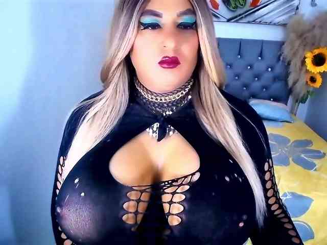 kamilabigcock
