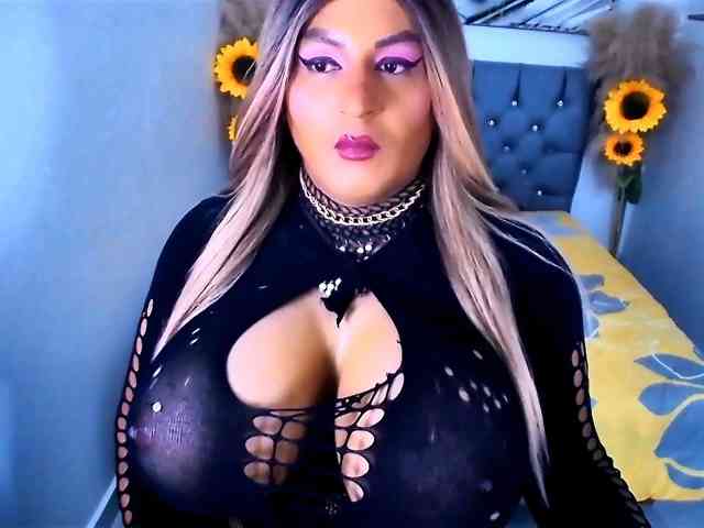 kamilabigcock
