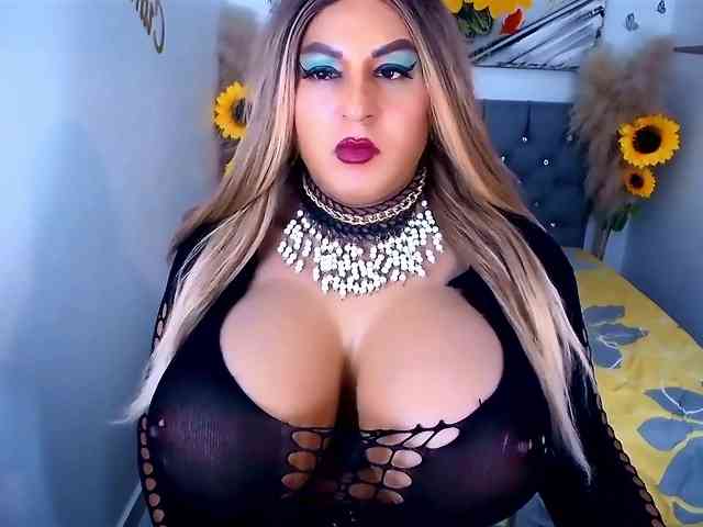 kamilabigcock