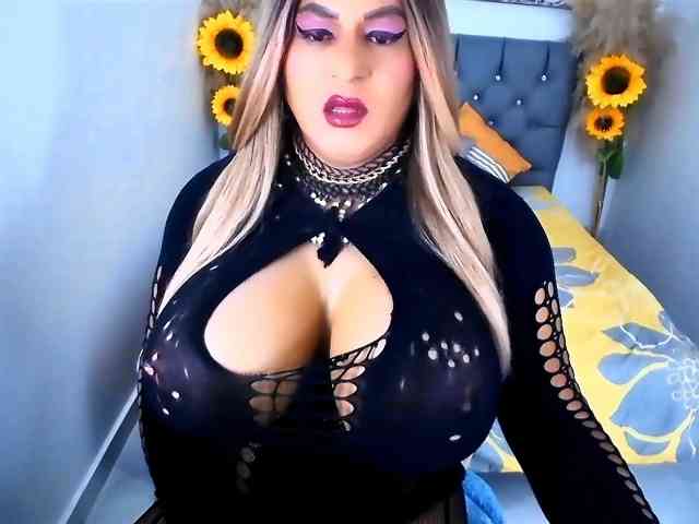kamilabigcock
