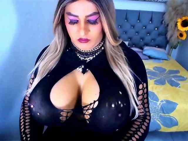 kamilabigcock
