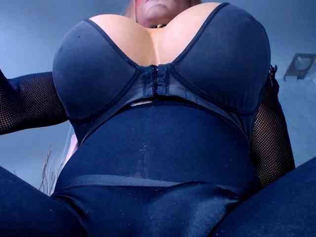 paulabigcock Live Webcam on BongaCams