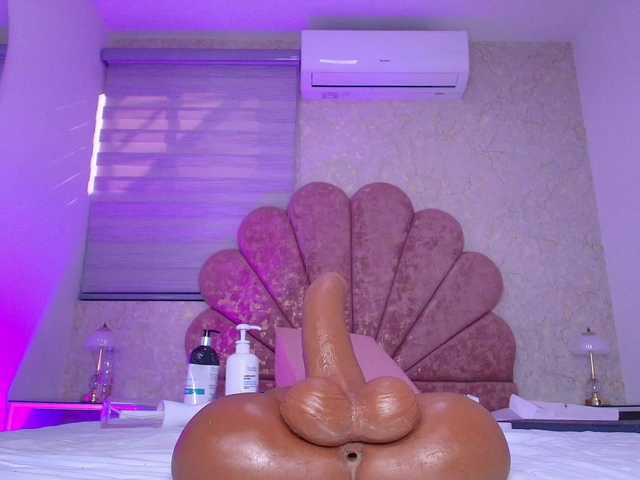 gabry-leone live cam on BongaCams
