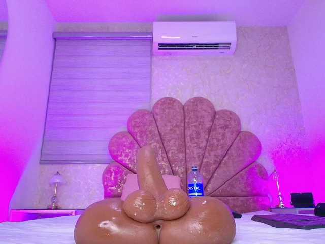 gabry-leone live cam on BongaCams